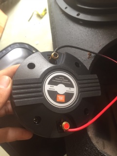 Loa JBL KP612