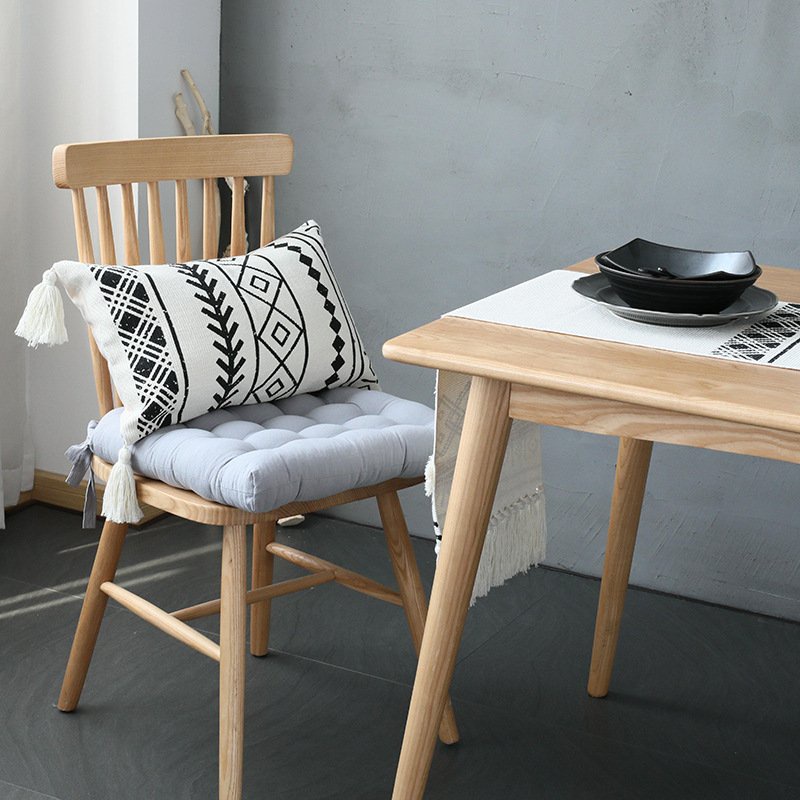 Vỏ gối chữ nhật cao cấp trang trí sofa họa tiết boho đen trắng - Thảm Vintage
