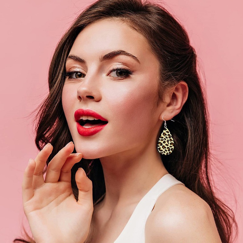 Set 50 Bông Tai Giọt Nước Thời Trang Nữ