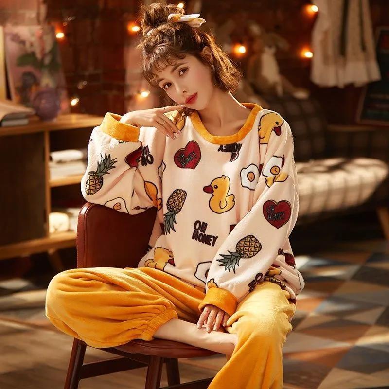 Bộ Đồ Ngủ Chất Nỉ Lông Cừu San Hô Dày Dặn Giữ Ấm Mùa Thu Đông Cho Nữ