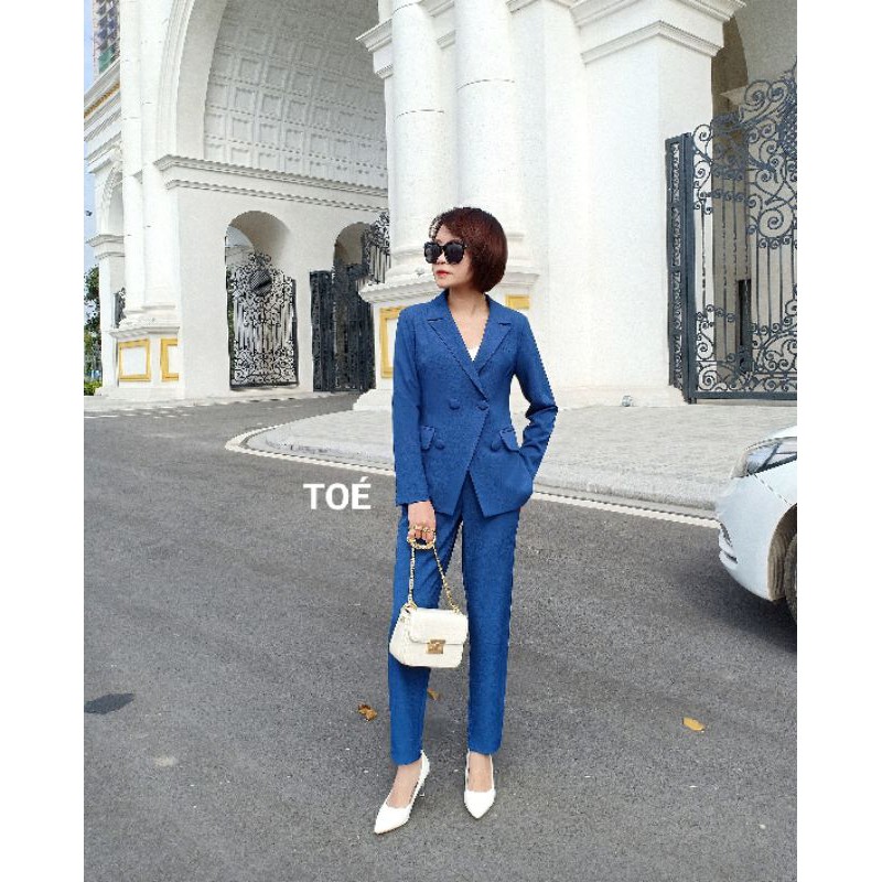 Vest chiết eo nhẹ màu xanh | BigBuy360 - bigbuy360.vn