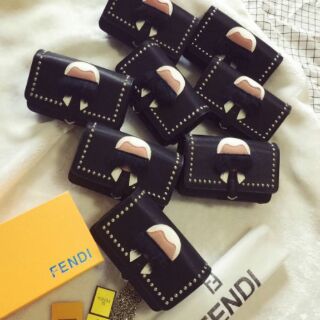 Túi Fendi ông già