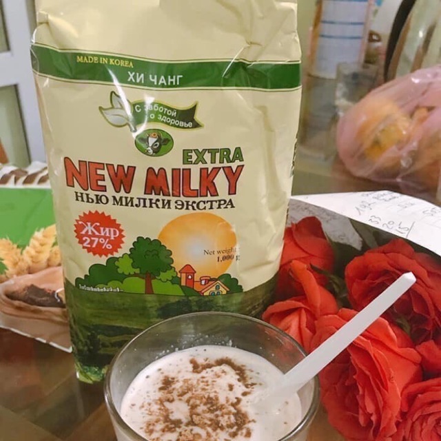 [Mã 267FMCGSALE giảm 8% đơn 500K] [DATE MỚI ] Sua béo Nga extra new milky Nga 1kg date 2021