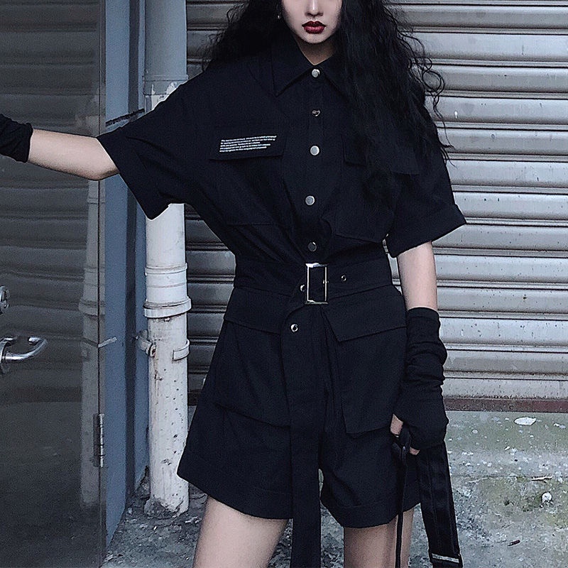 Handsome jumpsuit women's summer 2021 new black slim high-waist short-sleeved jumpsuit wide-leg shorts suit