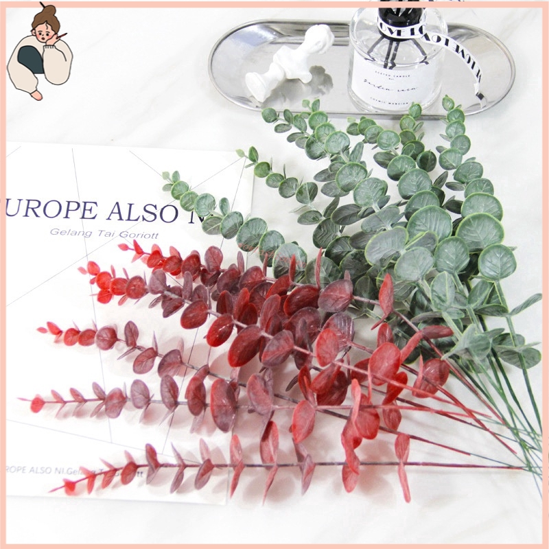 Cây khuynh diệp giả trang trí không gian độc đáo