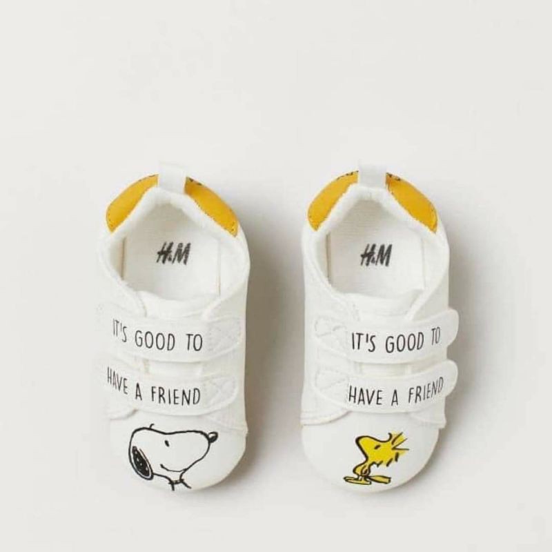 GIÀY TẬP ĐI DƯ XỊN CHO BÉ