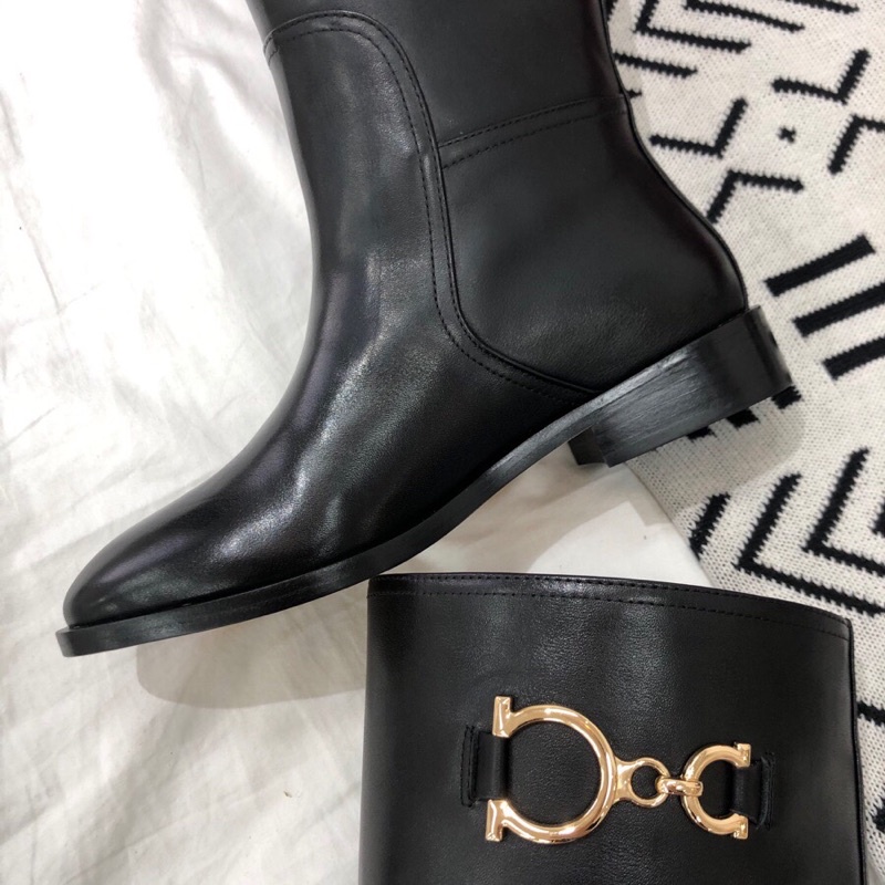 Bốt nữ cổ cao da thật thương hiệu Salvatore Ferragamo cao cấp màu đen trơn đơn giản