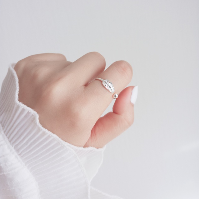 Nhẫn nữ , nhẫn bạc lông vũ , bạc chuẩn sáng đẹp