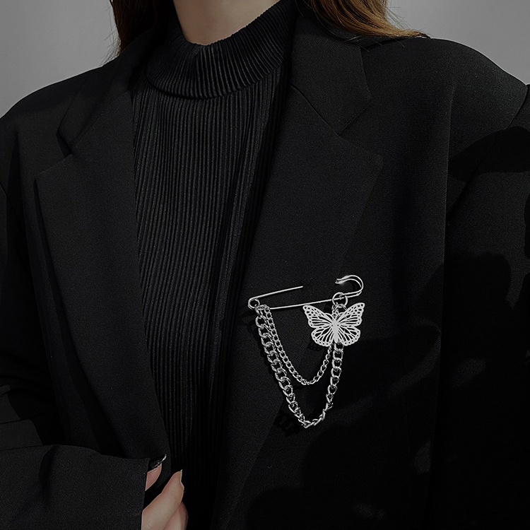 Ghim cài áo AY hình bướm đơn giản dành cho nữ