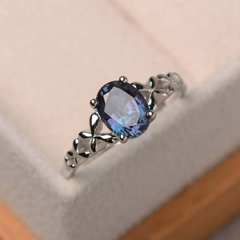 Nhẫn Đính Đá Zircon Xanh Thời Trang