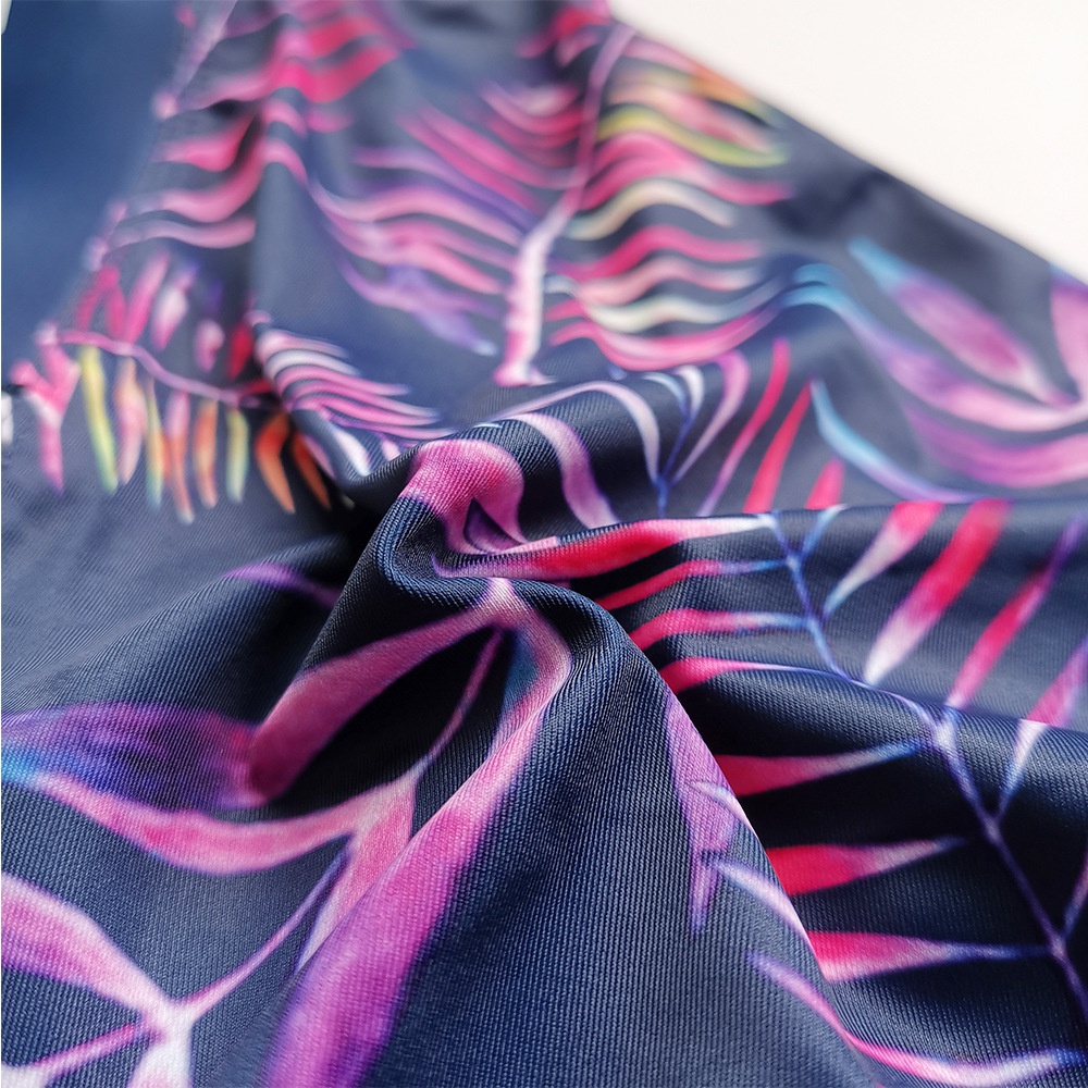 Quần bơi in họa tiết lá cây màu gradient cá tính cho nam
 | BigBuy360 - bigbuy360.vn