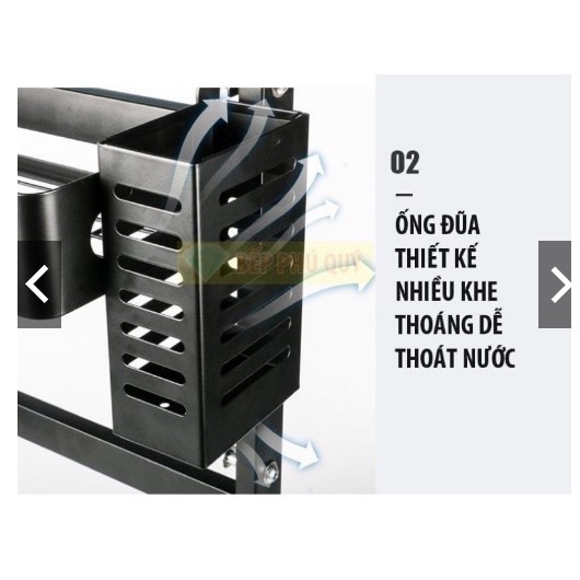 Kệ đựng gia vị thép đen đa năng 2 tầng có ống cắm đũa và giá để thớt tiện lợi M03