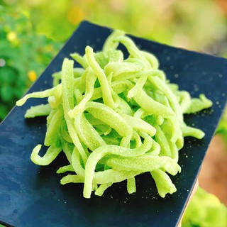 MỨT DỪA NON THANH ĐIỆP SỢI ĐŨA VỊ LÁ DỨA TÚI 1KG
