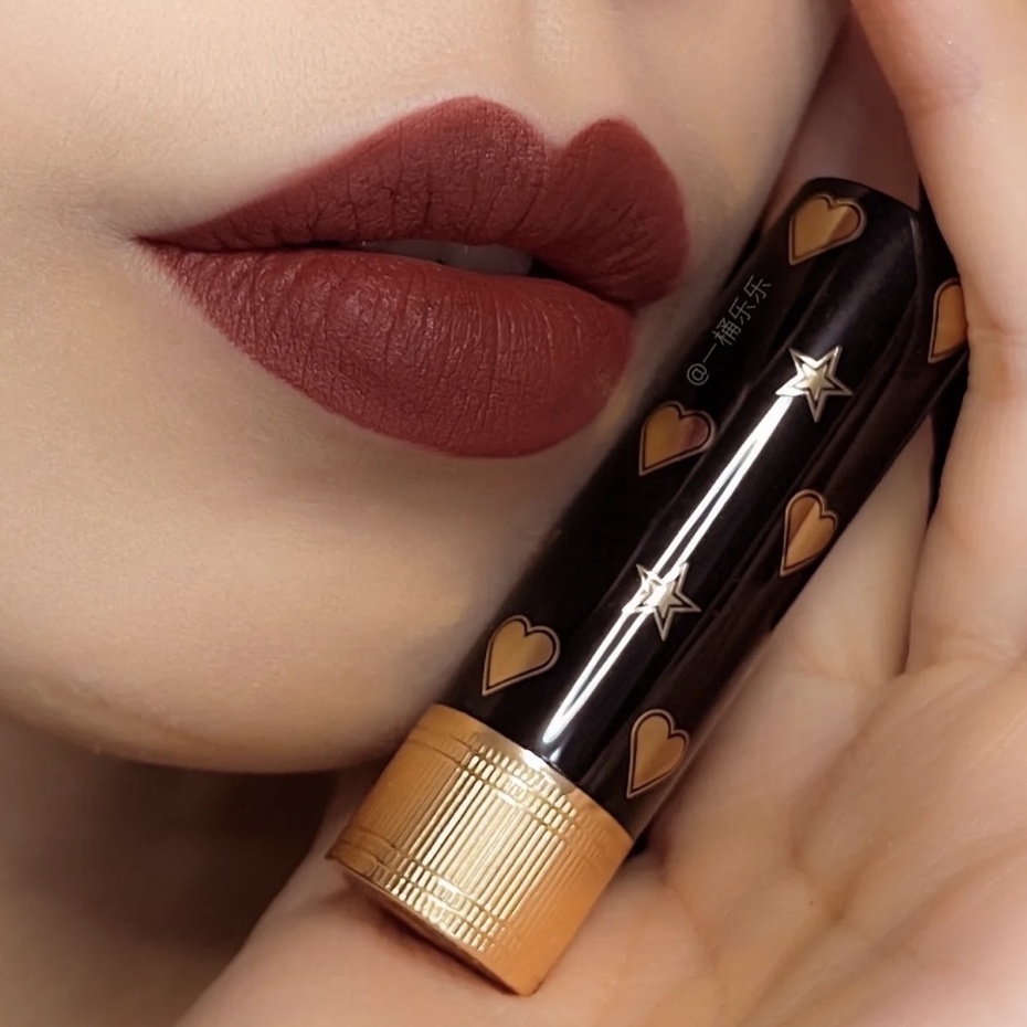 Son Môi Nhung Lì Phiên Bản Giới Hạn Thương Hiệu Gucci 25 / 217 / 519