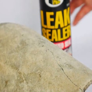 Xịt chống thấm, chống dột LEAK SEALER (B125)( giá tốt)