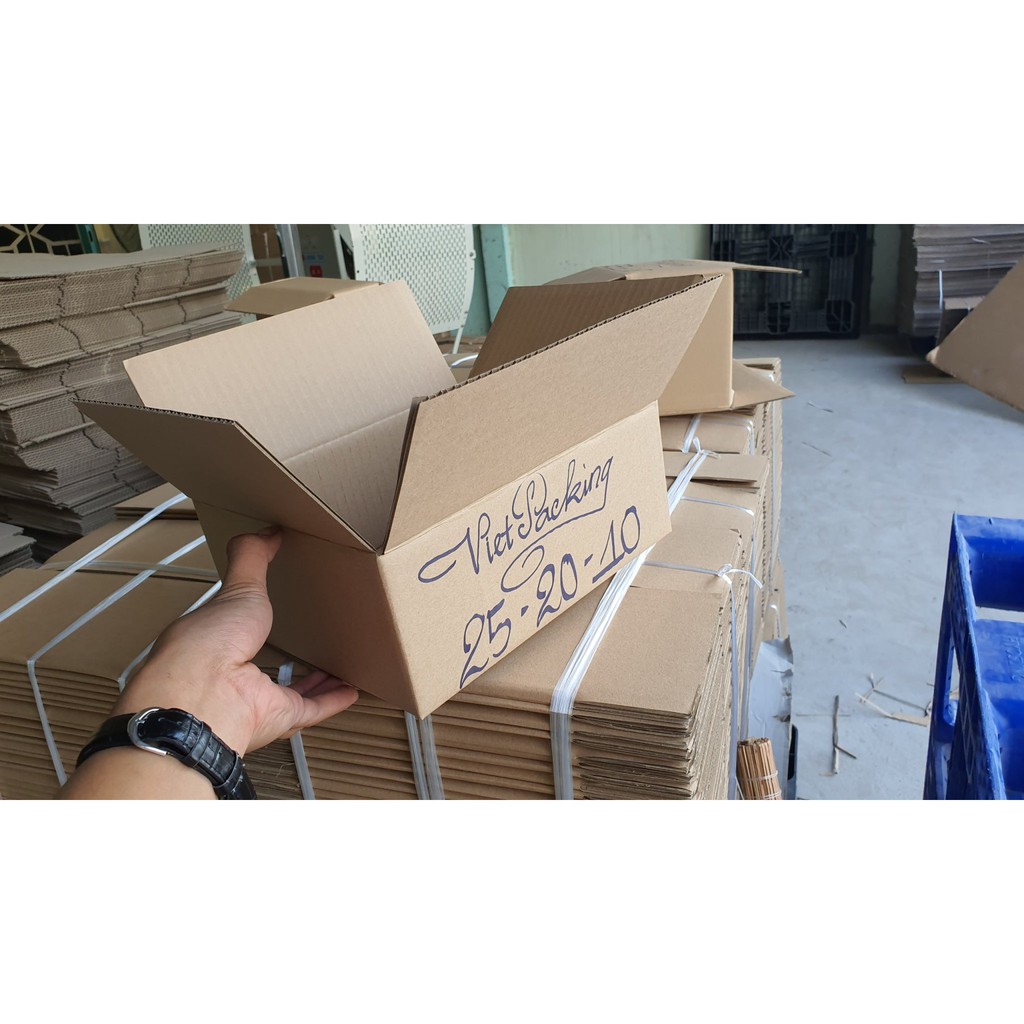 25x20x10 - 20 hộp carton giấy cứng đẹp V142