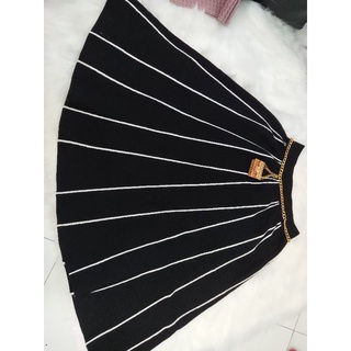 [Si tuyển] Chân váy len freesize