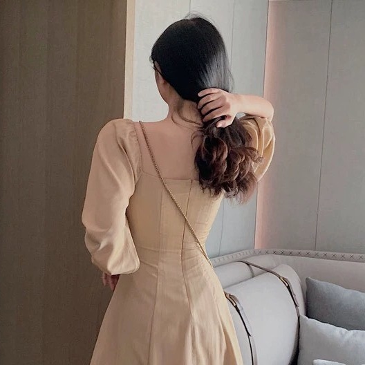 Đầm cỗ vuông tay lỡ - 4BASIC VTL01 | BigBuy360 - bigbuy360.vn