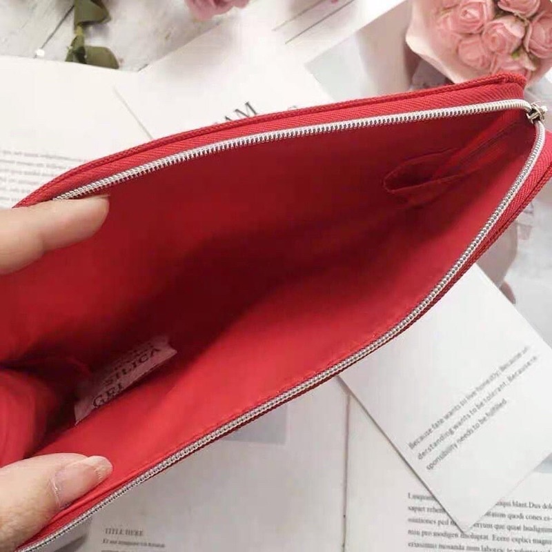 Ví cầm tay Dior hàng Gift