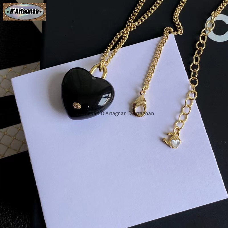 'Boutique Spot'CC21s Đen Nhựa Tim CC Logo Inlay Crystal Necklace Stud Set Chất lượng cao Hàn Quốc 2022 Mới tái tạo thanh lịch Vintage Thời trang Không phai 925 Bạc kim cho phụ nữ A319/B156