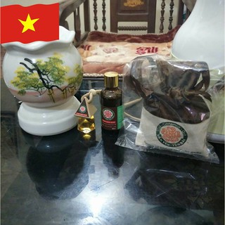 Combo đèn xông + treo xe+túi thơm+lọ tinh dầu quế 30ml