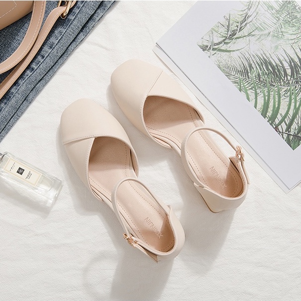 Giày cao gót nữ bít mũi cách điệu - G106