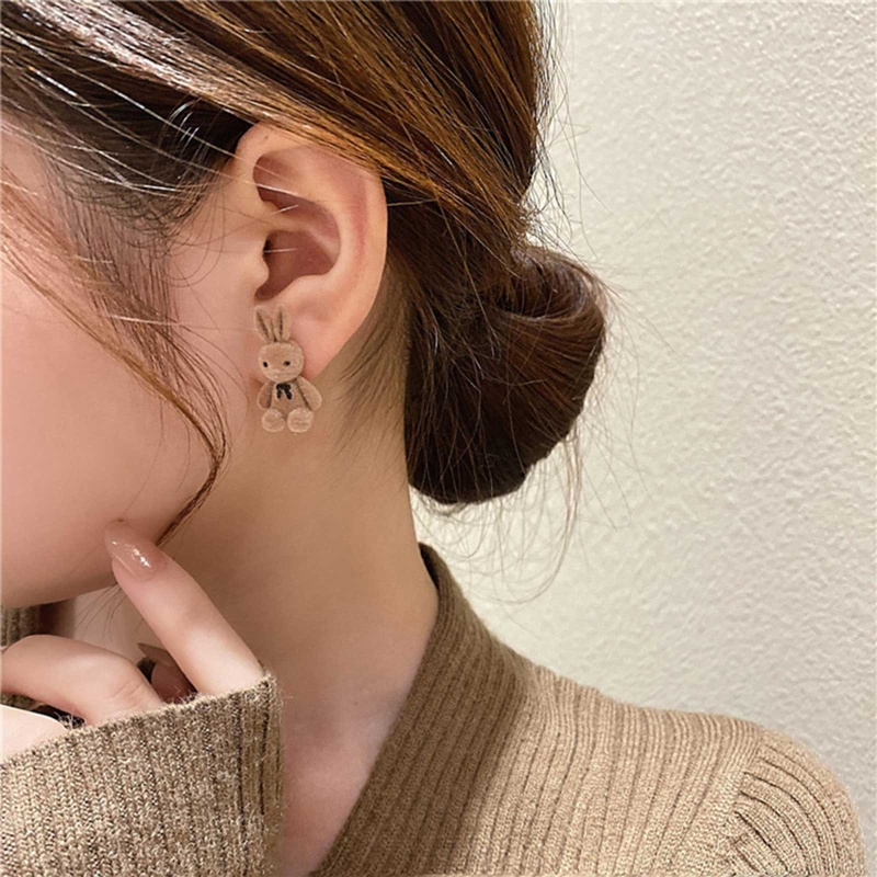 Bông Tai Hình Gấu Màu Be / Socola Dễ Thương