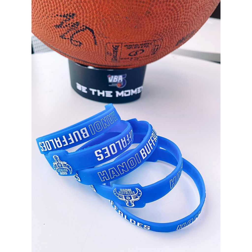 Vòng tay cao su hình in dập nổi Hanoi Buffaloes