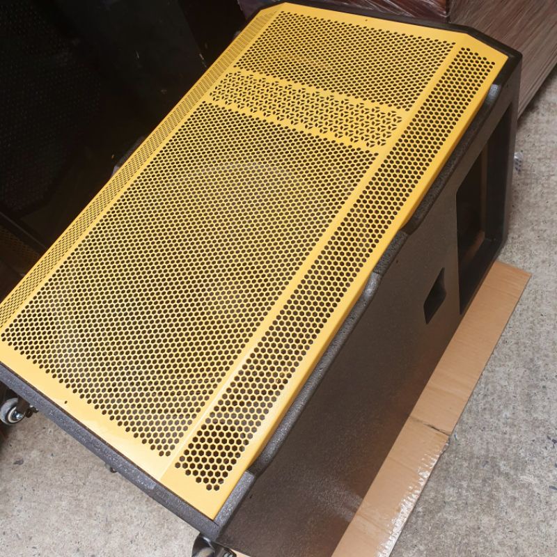 VỎ THÙNG LOA 4T 5T ĐƠN SƠN SẦN ĐẸP,  VÁN MDF 15MM ĐẰY ĐỦ PHỤ KIỆN LƯỚI HỌNG BÁNH XE KÍCH THƯỚC BO MẠCH 19×38