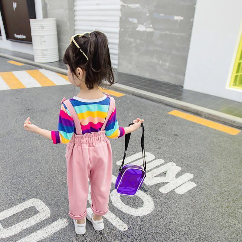 Set áo cổ tròn dài tay sọc cầu vồng + Quần yếm xinh xắn cho bé gái