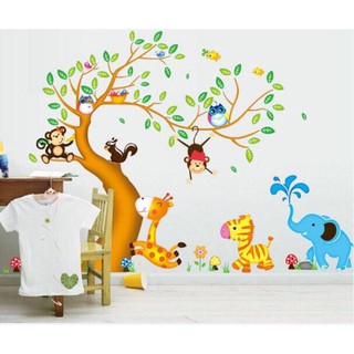 Decal dán tường vườn bách thú to nhất