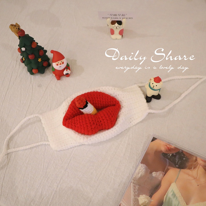 Khẩu trang dệt kim dày chống bụi hình đôi môi vui nhộn thời trang Hàn Quốc giặt được tái sử dụng được