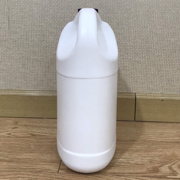 Can nhựa 3.6 lít , can nhựa đựng cồn, hóa chất, nắp màu ngẫu nhiên - không bán lẻ