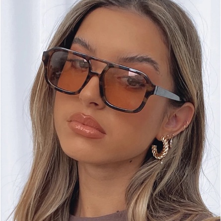 ✨✨Kính mát gọng vuông lớn chống tia UV kiểu phi công retro cổ điển 2022 mới cho nam nữ dùng khi lái xe
