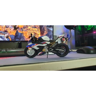 Mô hình moto BMW S1000RR
