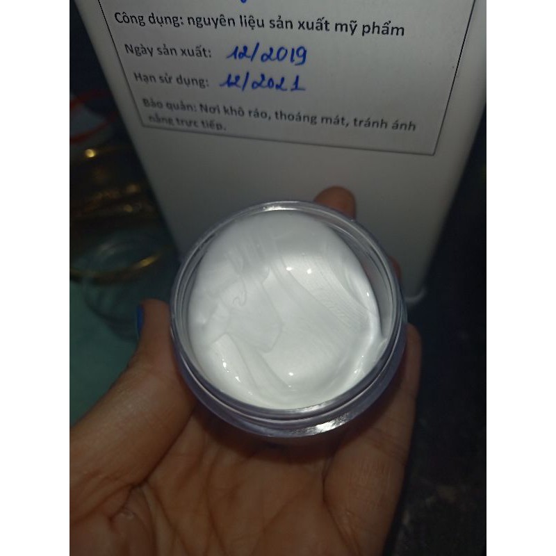 Chất tạo nhũ cho sản phẩm 100gr