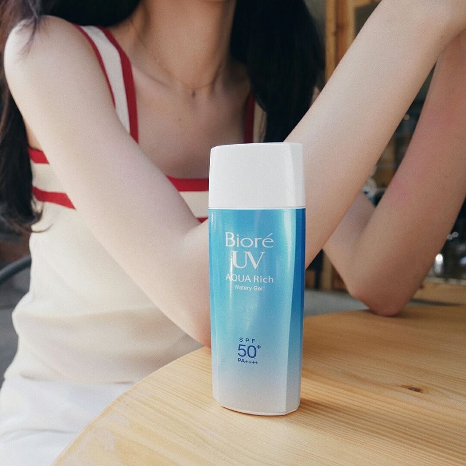 Kem chống nắng Biore UV Aqua Rich Watery Essence/Gel SPF 50+/ PA++++ 50g/90ml Nhật Bản [Mẫu mới]