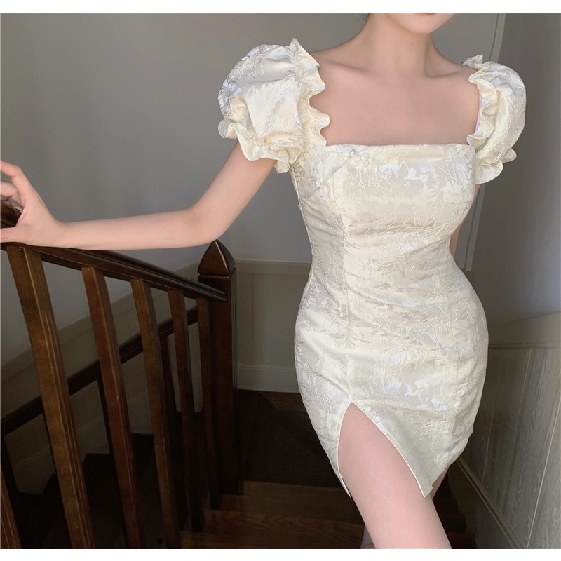 Đầm Trắng Nữ Ngắn Phong Cách Pure Desire Retro 2022 Sexy Hàng Thiết Kế Sườn Xám Sẻ Tà Ôm Body Hai Kiểu Mặc Trễ Vai Loại1 | BigBuy360 - bigbuy360.vn