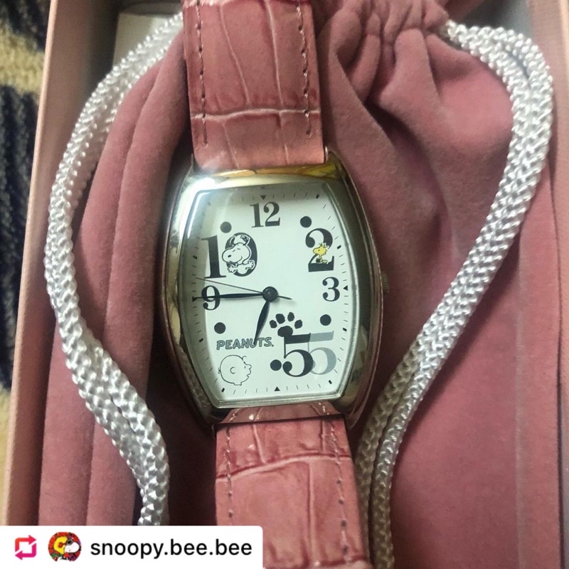 Đồng hồ nữ Snoopy