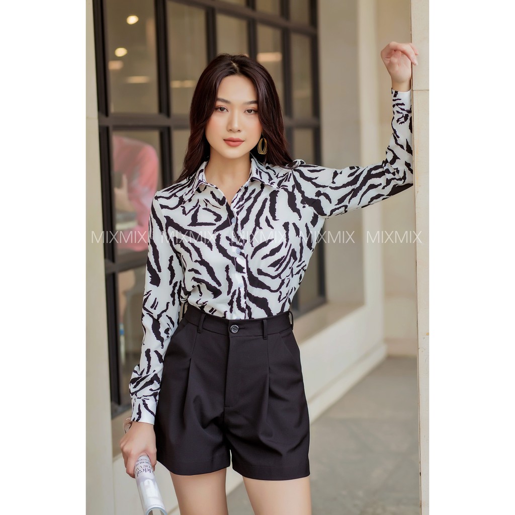 Quần Short kaki nữ màu đen cá tính - MIXMIX - Hàng thiết kế - Hình độc quyền shop chụp