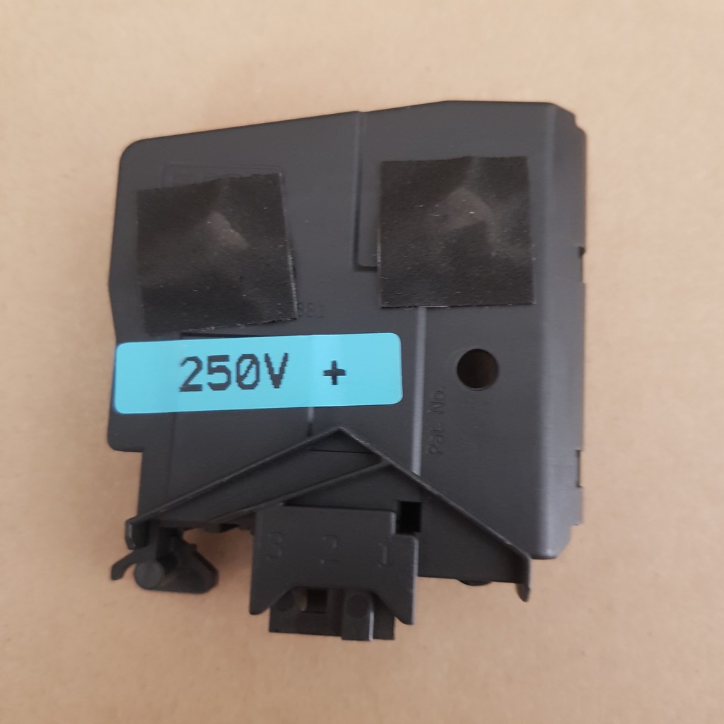 Công tắc cửa máy giặt Samsung Loại Khoá cửa 3 chân 250V cho máy giặt SAMSUNG - Hàng Chính Hãng Bảo Hành 1 năm