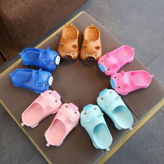 Dép cao su hình chú heo đủ màu mẫu 2019- dép heo