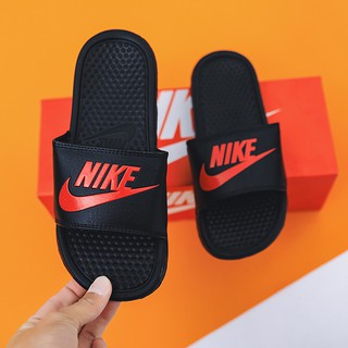 Đôi dép thời trang unisex dành cho cặp đôi