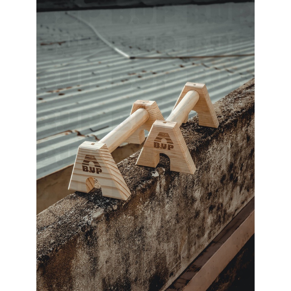PARALLETTES GỖ - DỤNG CỤ HÍT ĐẤT, CHỐNG ĐẨY BẰNG GỖ THÔNG