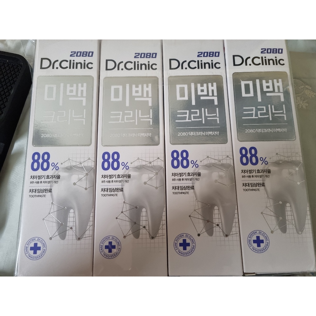 Kem đánh răng chuyên biệt trắng sáng cao cấp 2080 Dr. Clinic Whitening Clinic 120g nội địa Hàn Quốc