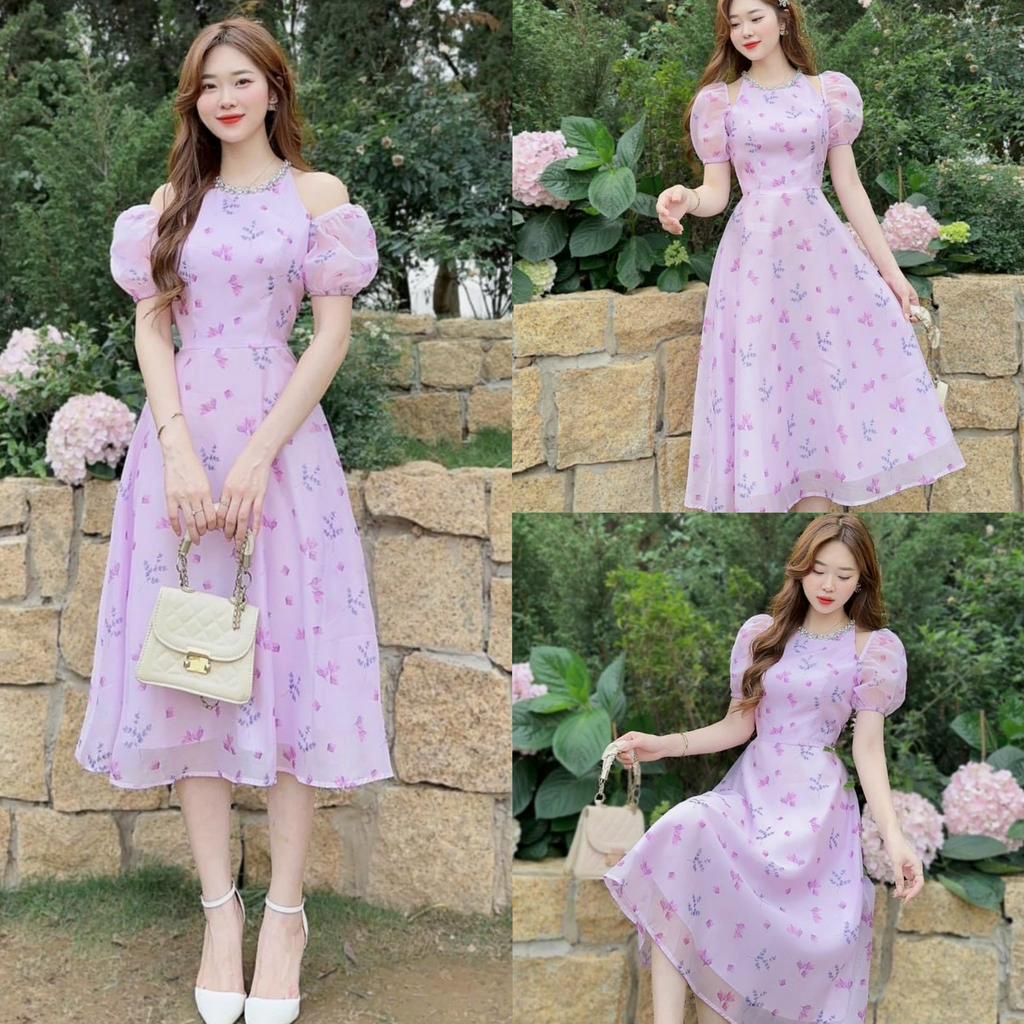 Đầm váy nữ họa tiết in hoa cổ đính phụ kiện xẻ vai ống tay phồng dáng xòe với tone màu tím nhẹ nhàng, duyên dáng dự tiệc