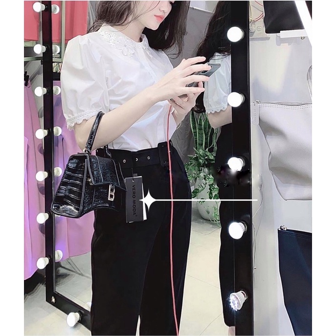 ÁO SOMI TRẮNG CỔ REN HOA ĐÁ DÁNG SUÔNG TIỂU THƯ