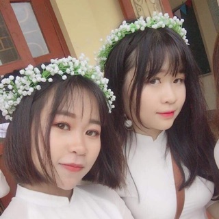 Vòng hoa đội đầu kỉ yếu