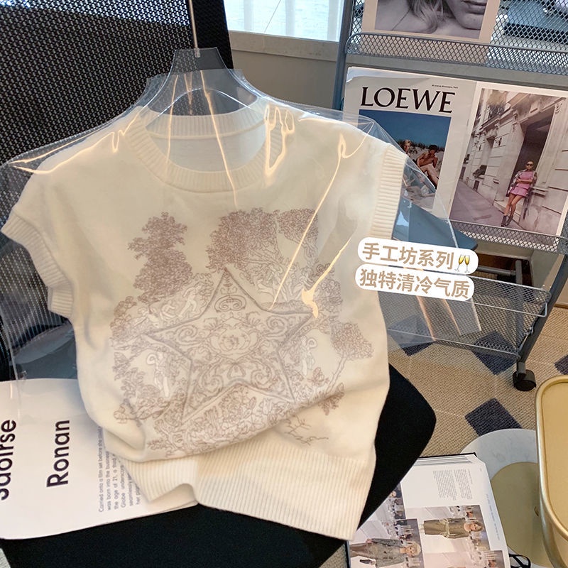 Áo sweater không tay mặc chui đầu thiết kế lộng lẫy toả sáng thêu Nhật retro
