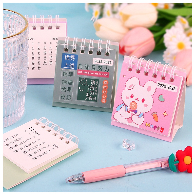 Lịch Năm 2023 mini Để Bàn Họa Tiết Hoạt Hình Dễ Thương Bắt Mắt